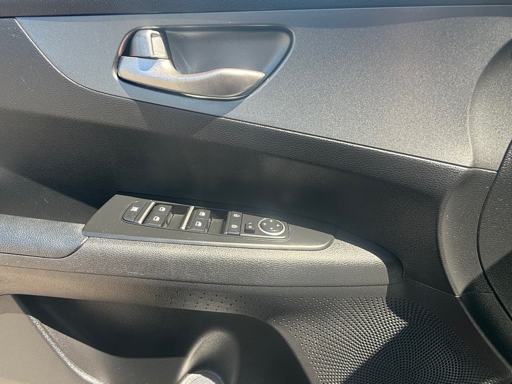 2021 Kia Forte Image 26