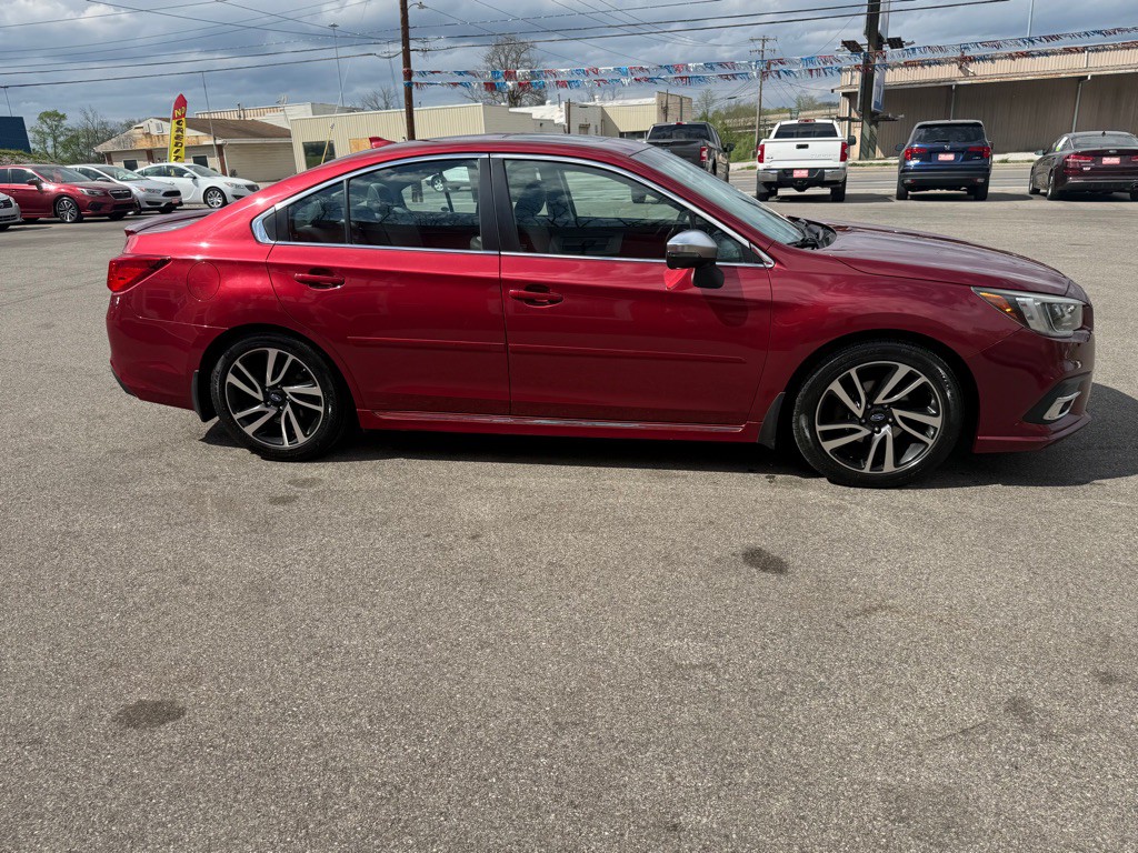 2019 Subaru Legacy Image 9