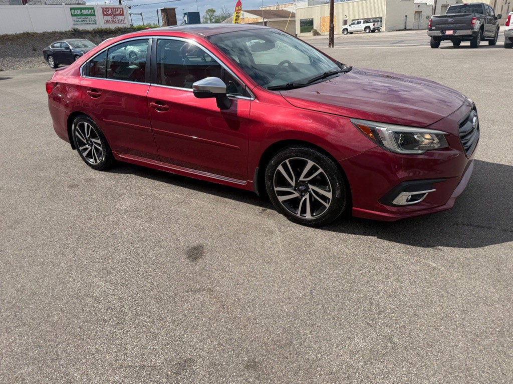 2019 Subaru Legacy Image 10
