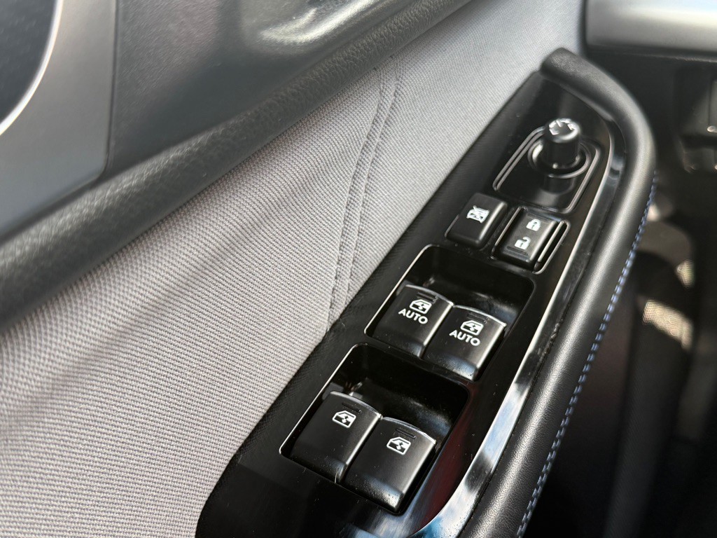 2019 Subaru Legacy Image 32