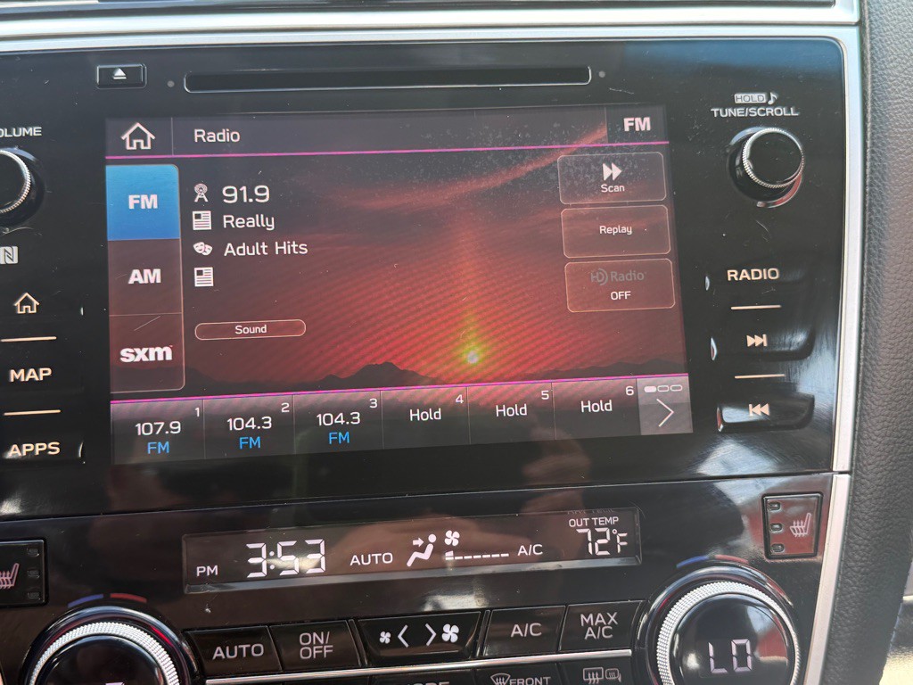 2019 Subaru Legacy Image 39