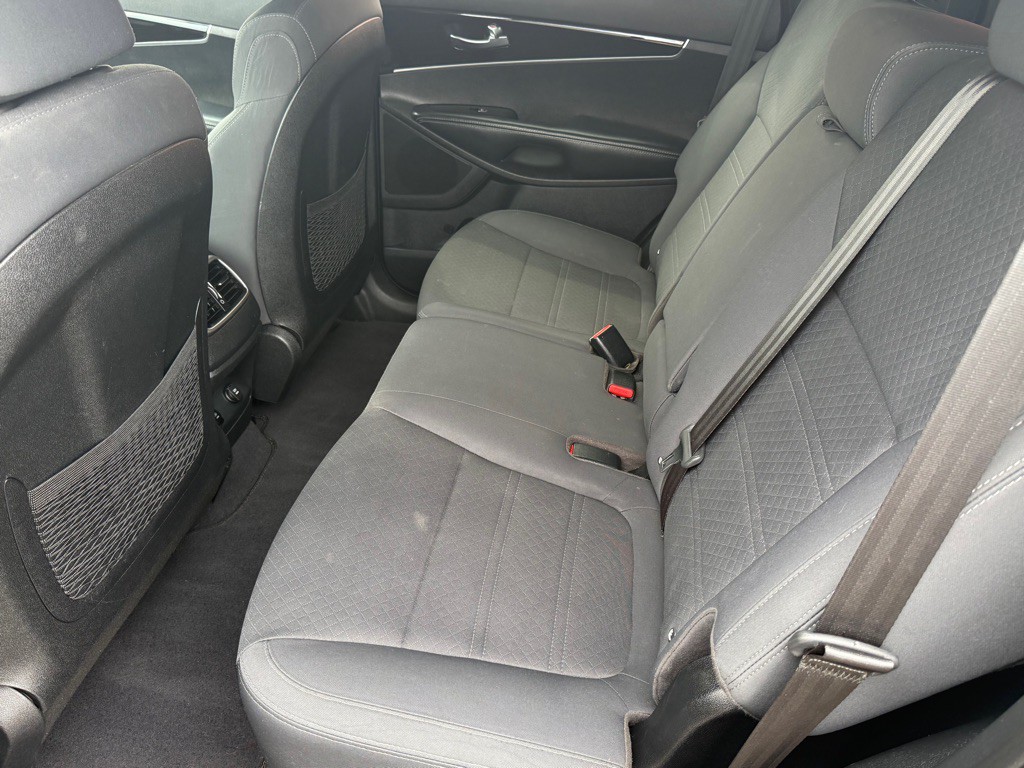 2019 Kia Sorento Image 24