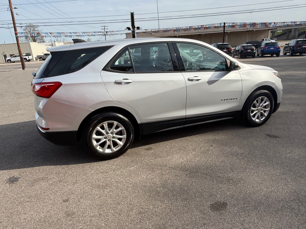 2018 Chevrolet Equinox Image 7