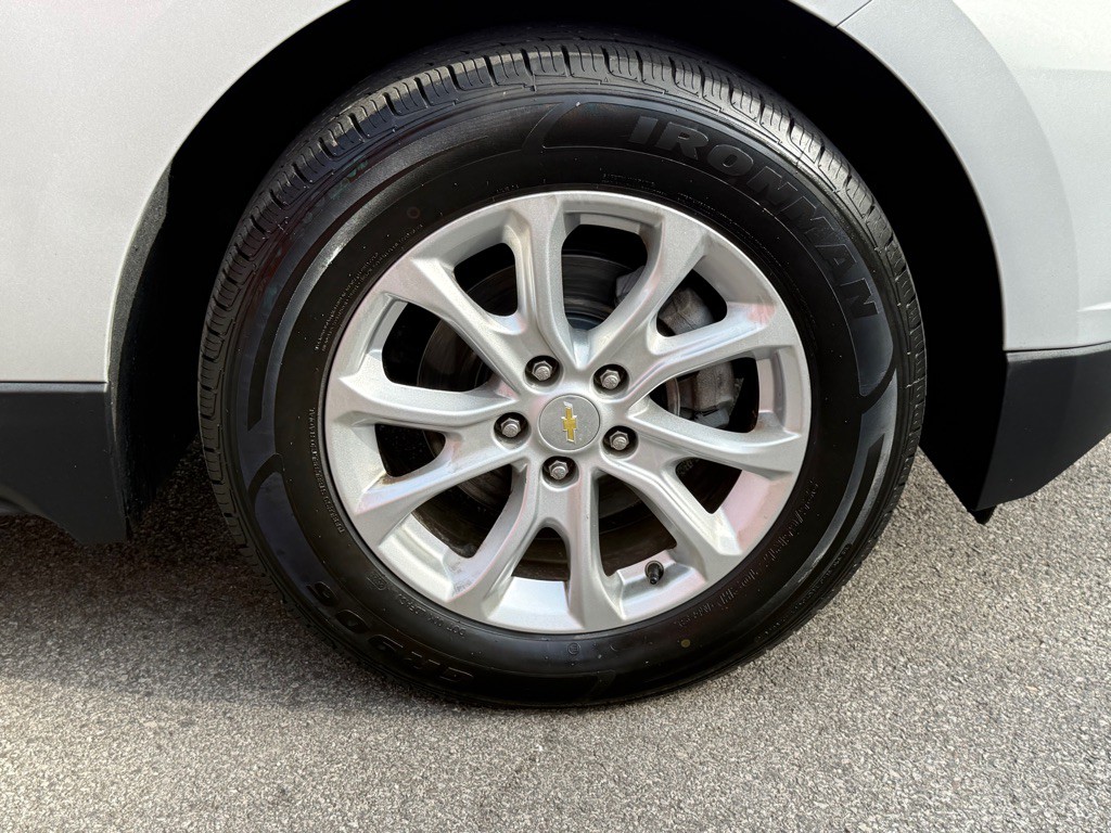 2018 Chevrolet Equinox Image 17