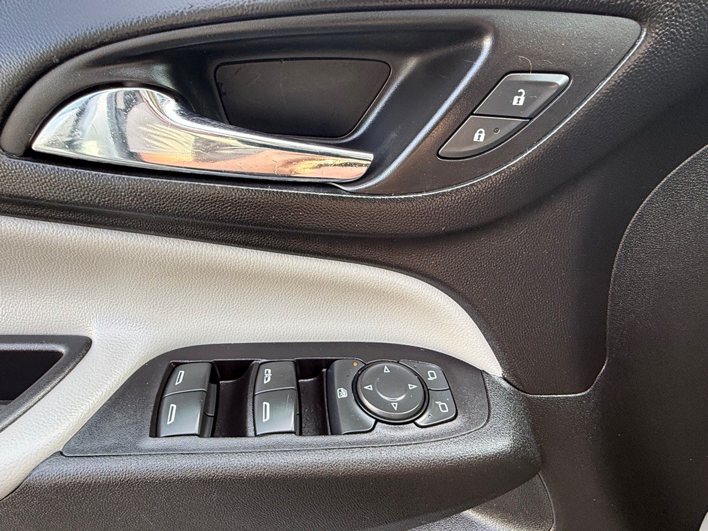 2018 Chevrolet Equinox Image 27
