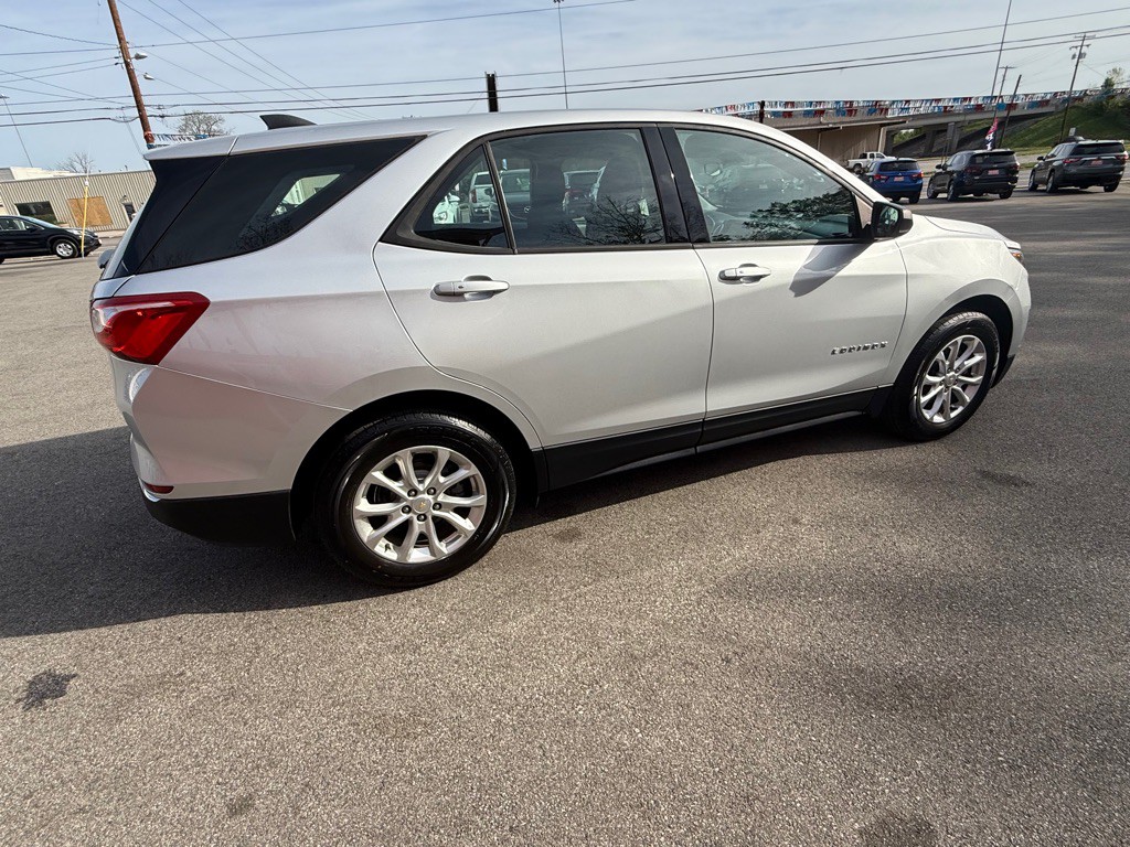 2018 Chevrolet Equinox Image 42