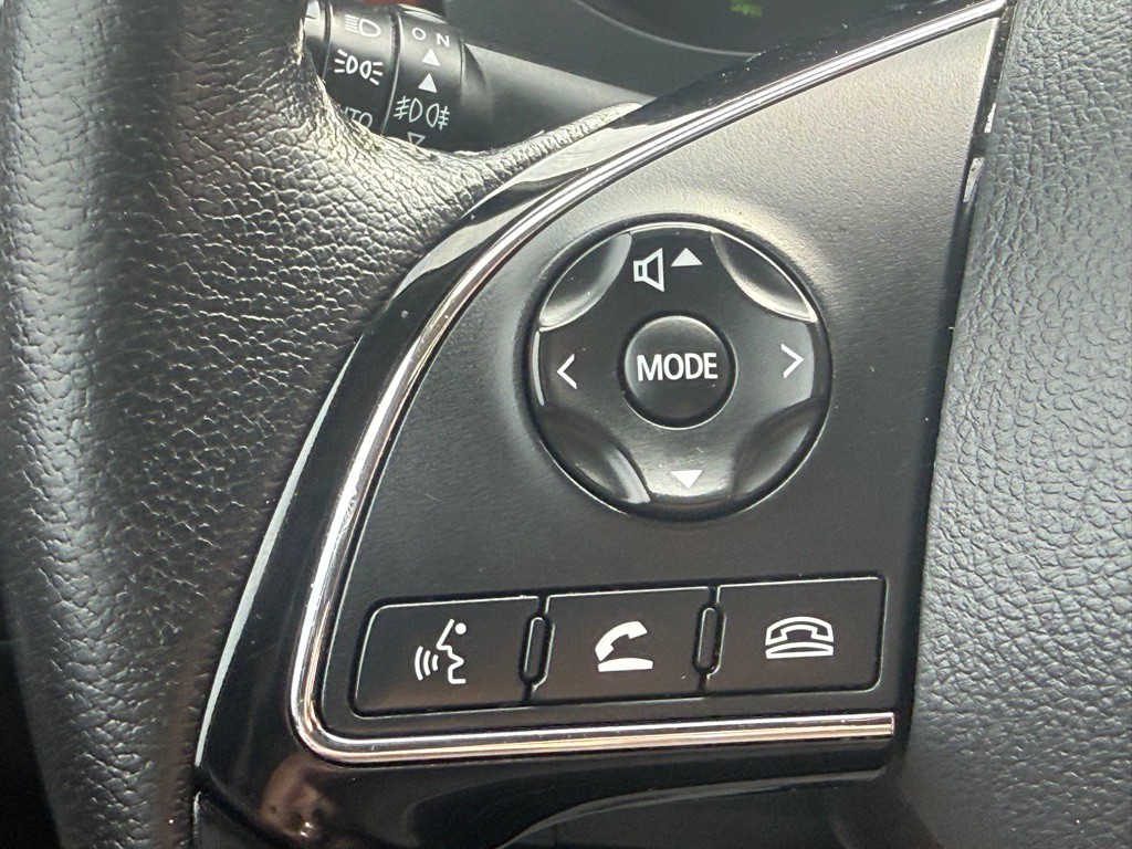 2020 Mitsubishi Outlander Image 32