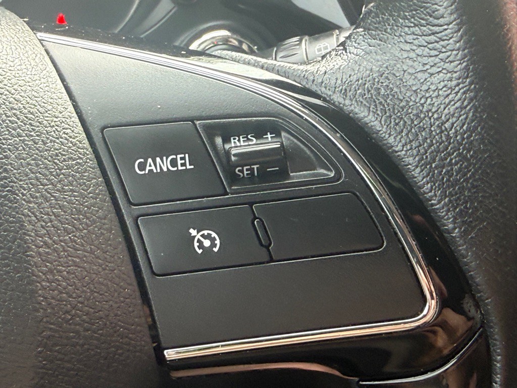 2020 Mitsubishi Outlander Image 33