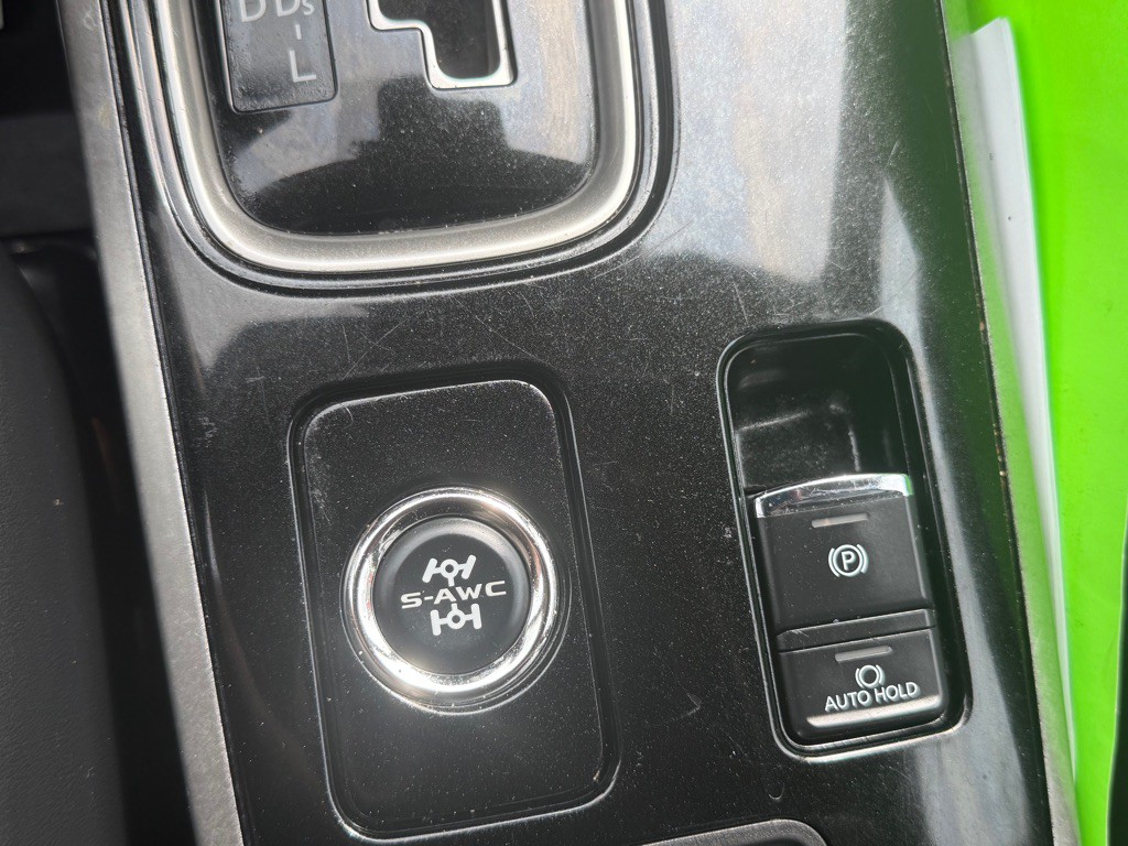 2020 Mitsubishi Outlander Image 39