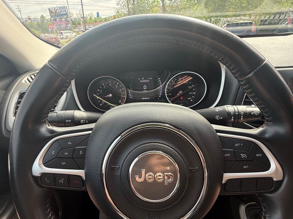 2020 Jeep Compass Image 30