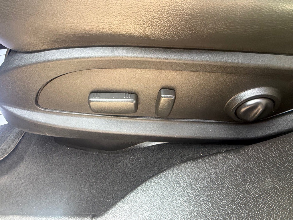 2014 GMC Acadia Image 32