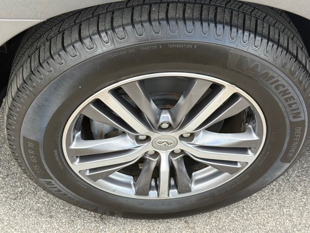 2019 INFINITI QX60 Image 16