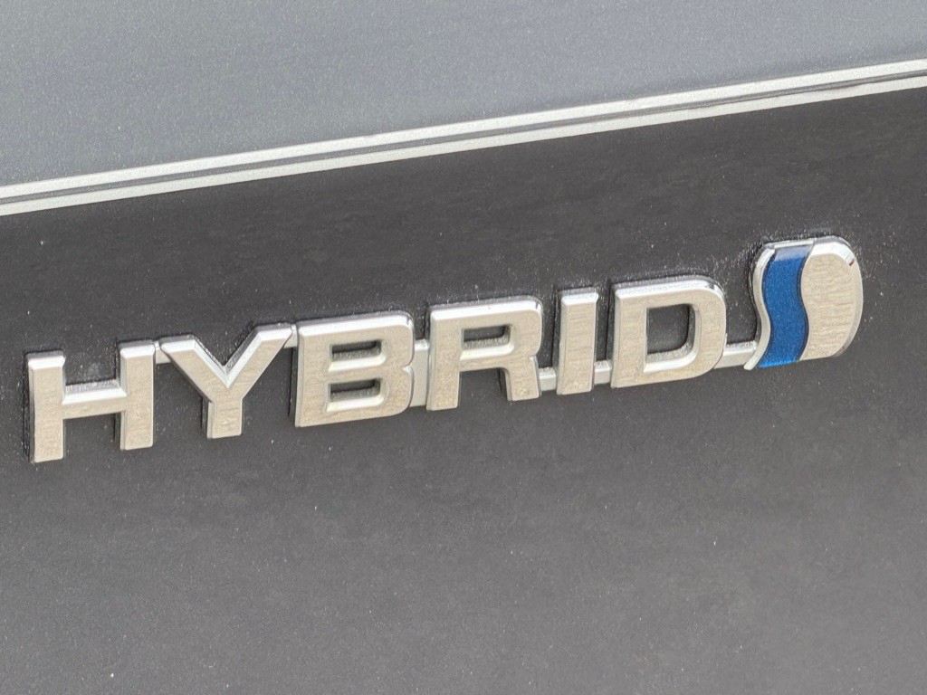 2012 Toyota Prius Image 13