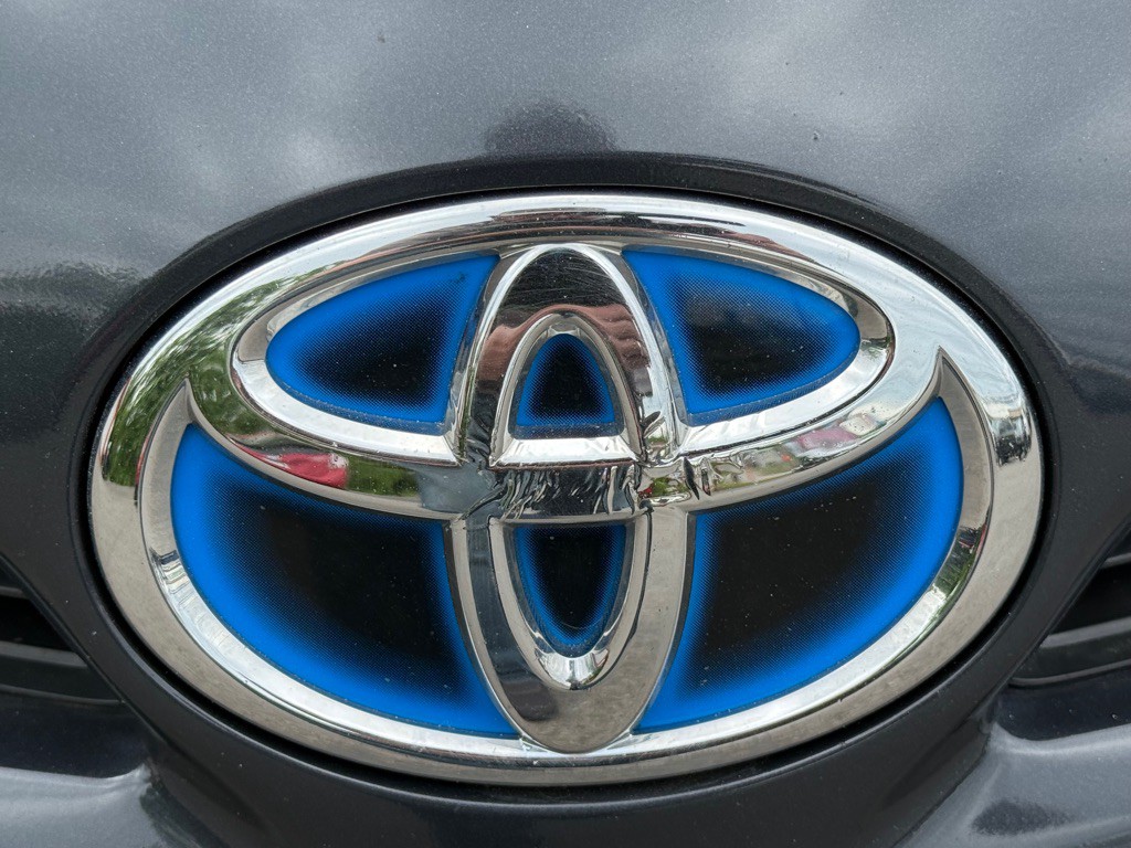 2012 Toyota Prius Image 16