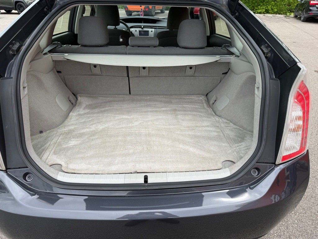 2012 Toyota Prius Image 22