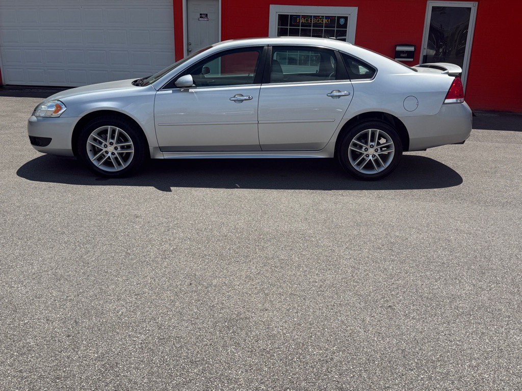 2015 Chevrolet Impala Image 3