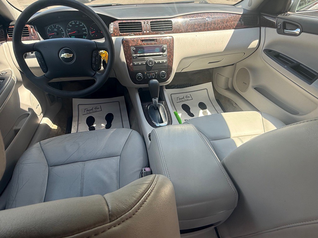 2015 Chevrolet Impala Image 25