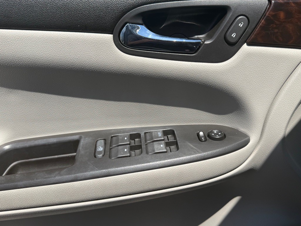 2015 Chevrolet Impala Image 29