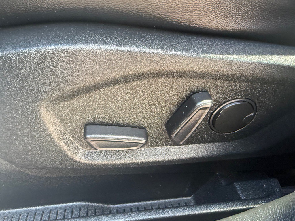 2020 Ford Edge Image 31
