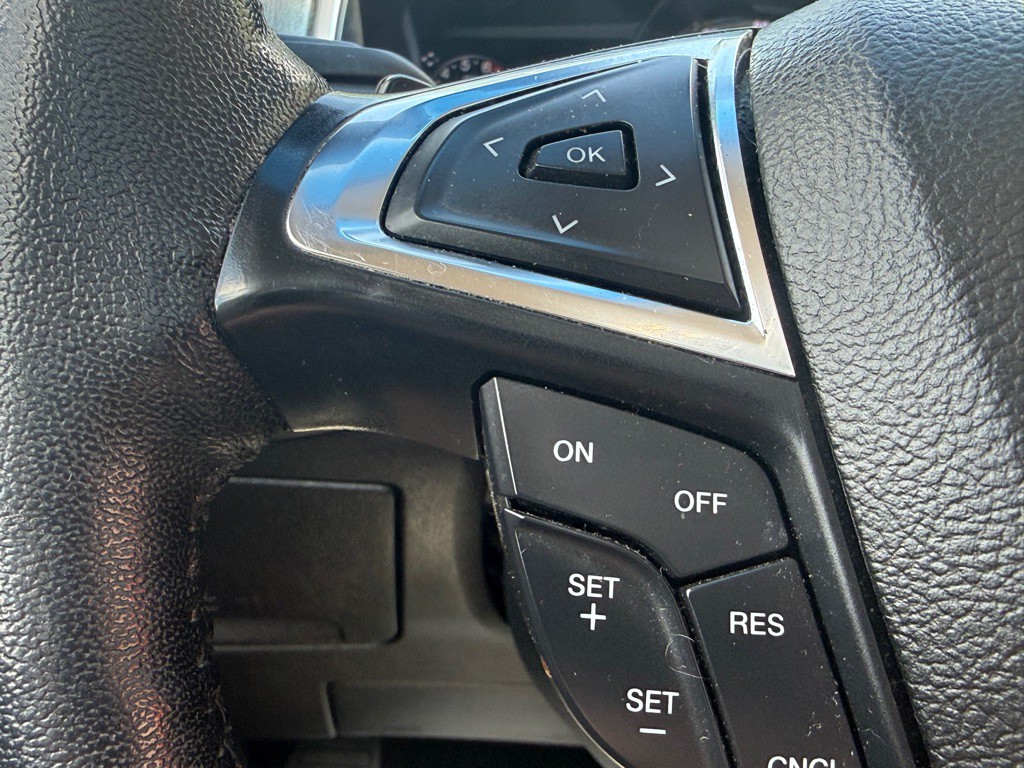 2020 Ford Edge Image 33