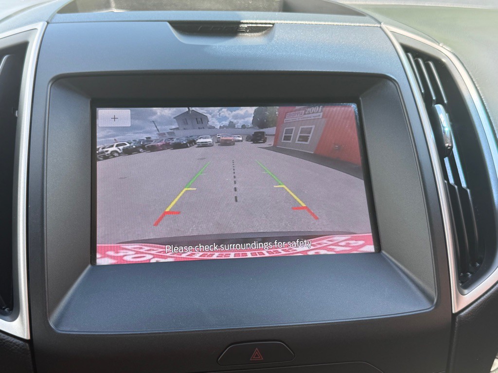 2020 Ford Edge Image 44