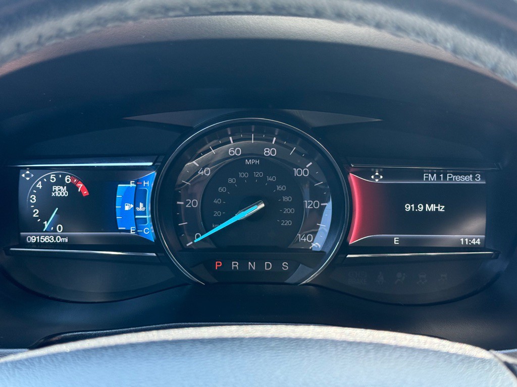 2018 Ford Explorer Image 32