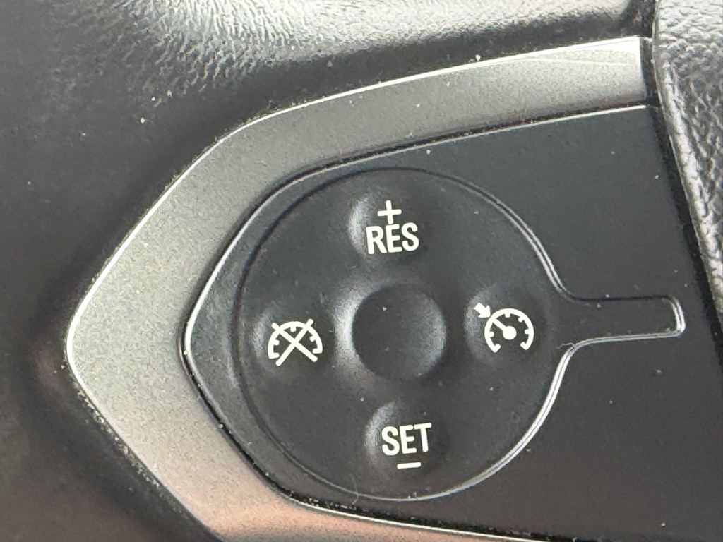 2015 Chevrolet Silverado 1500 Image 30