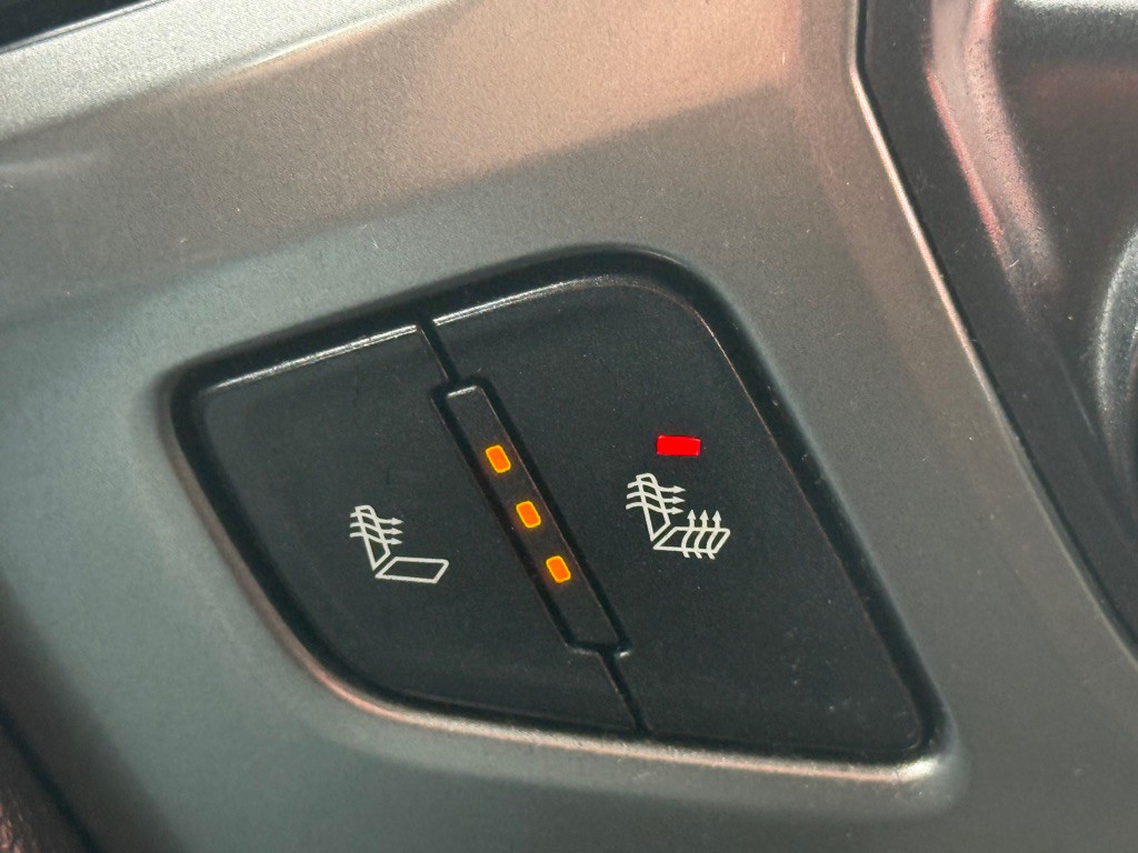 2015 Chevrolet Silverado 1500 Image 38