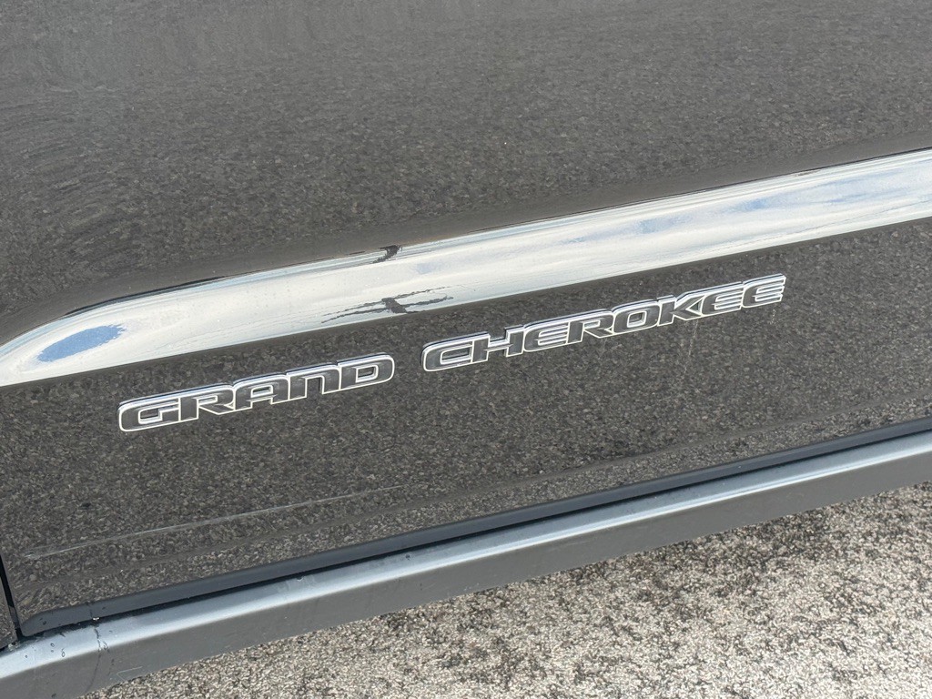 2018 Jeep Grand Cherokee Image 13