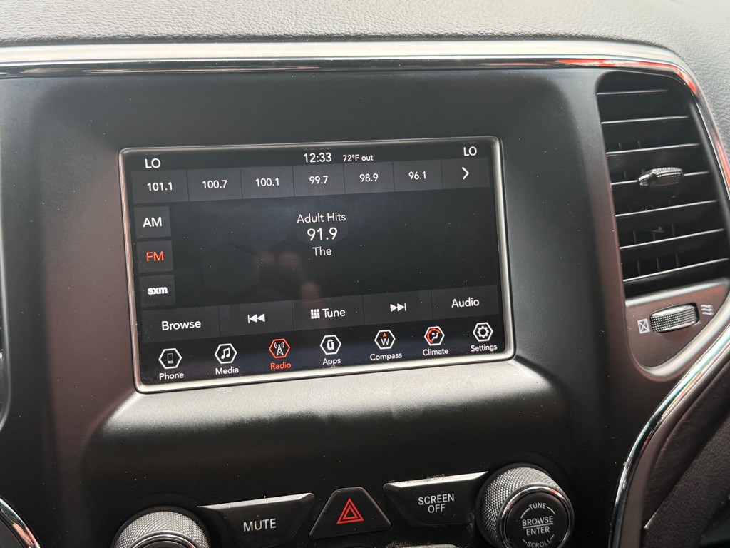 2018 Jeep Grand Cherokee Image 34