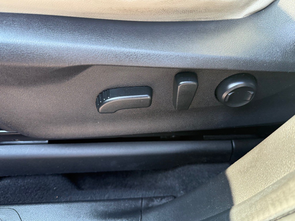 2020 Subaru Ascent Image 33