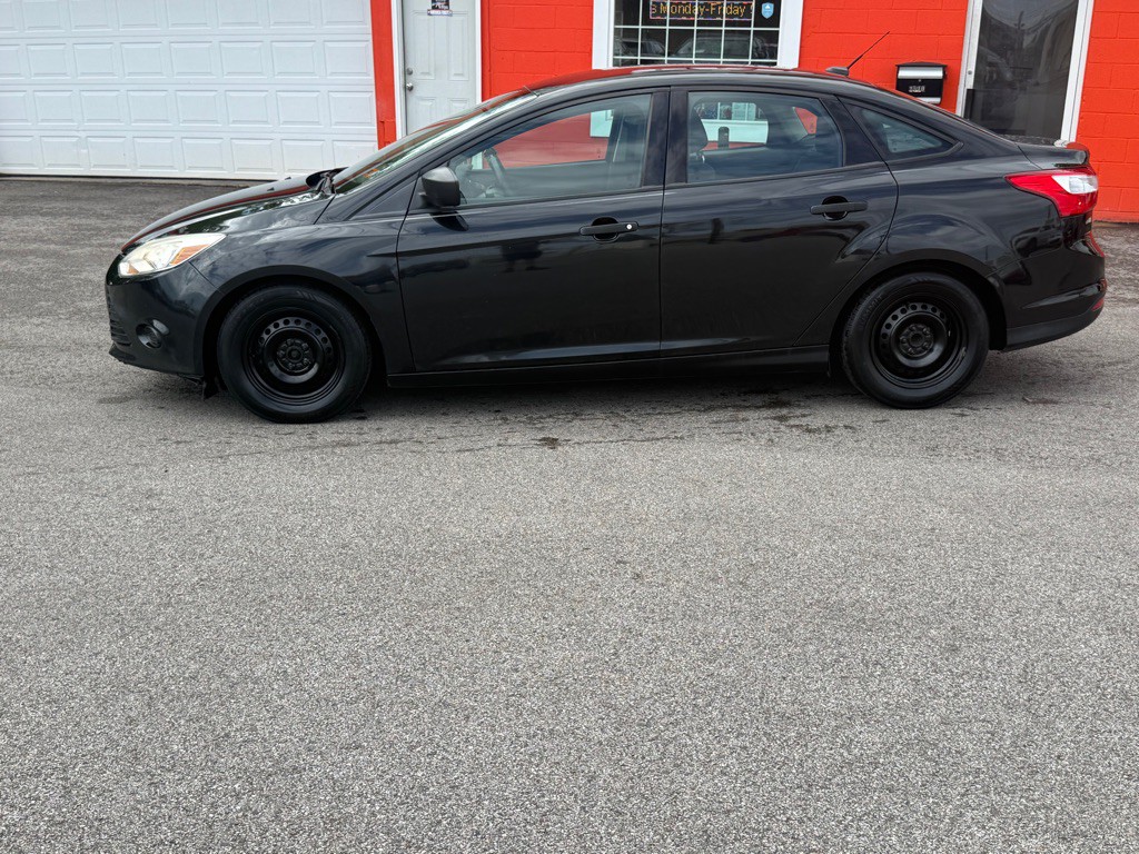 2014 Ford Focus Image 2