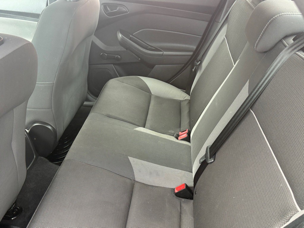 2014 Ford Focus Image 19