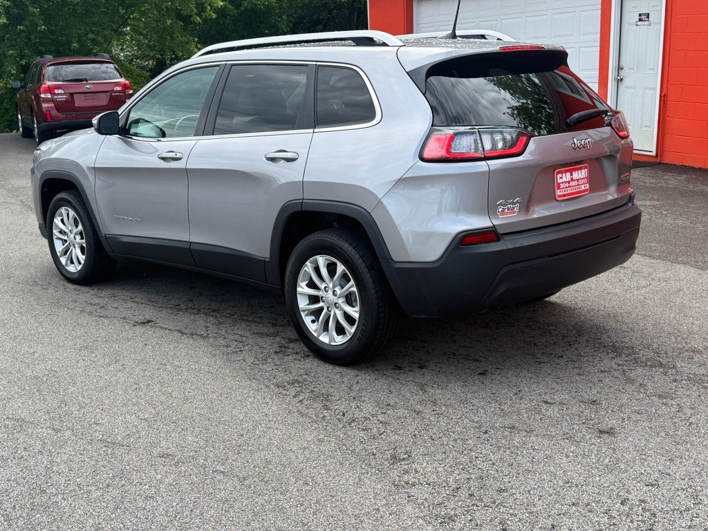 2019 Jeep Cherokee Image 3