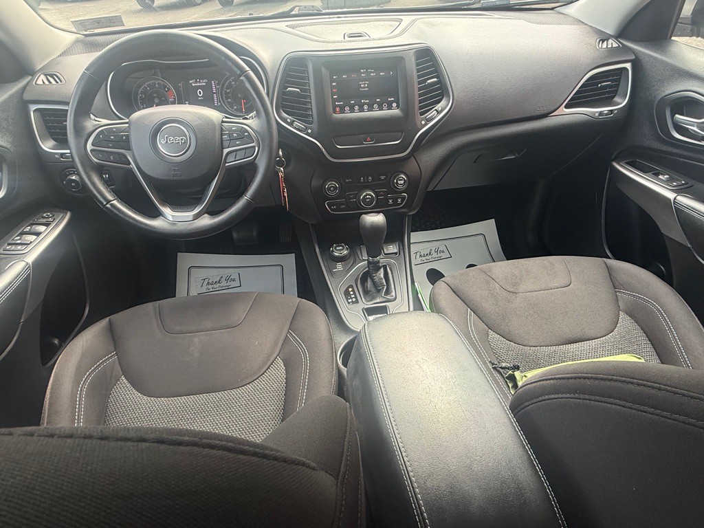2019 Jeep Cherokee Image 25
