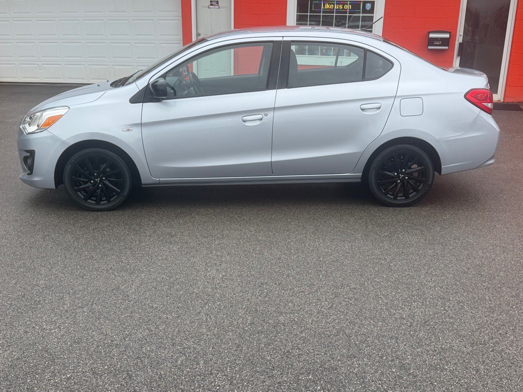 2020 Mitsubishi Mirage Image 3