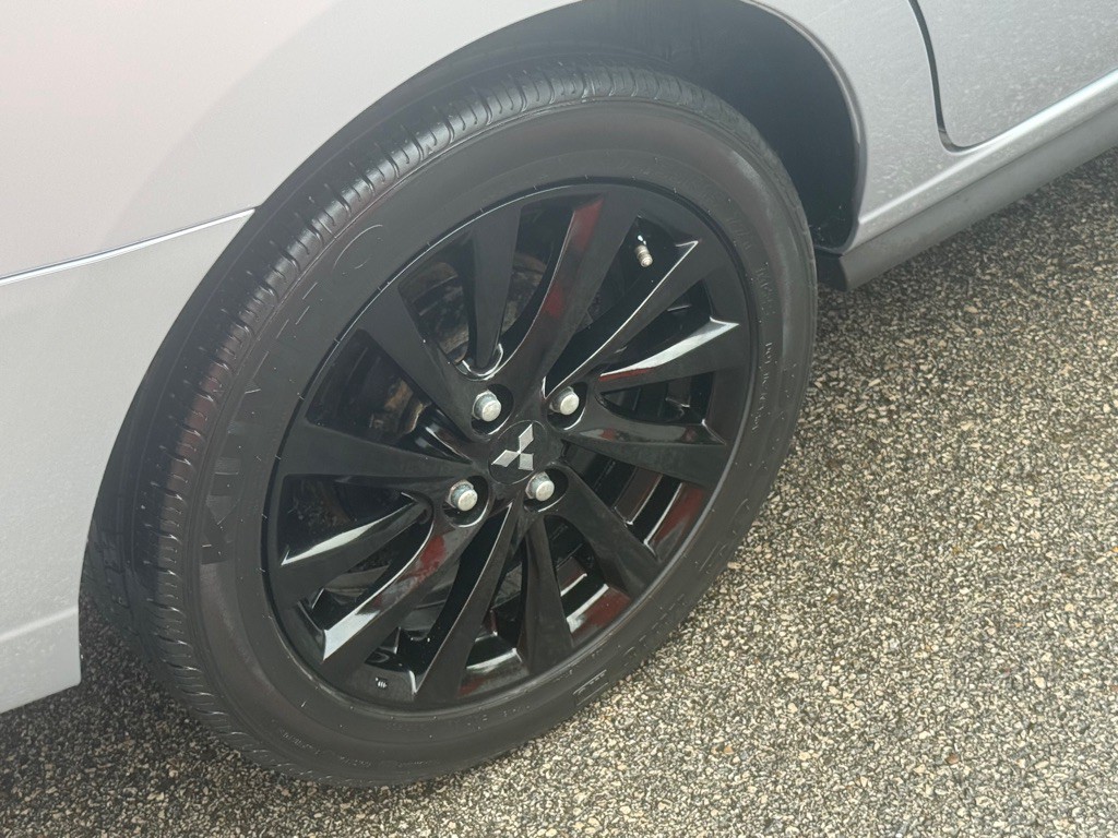2020 Mitsubishi Mirage Image 16