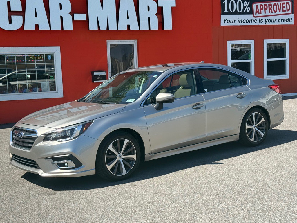 2019 Subaru Legacy Image 2