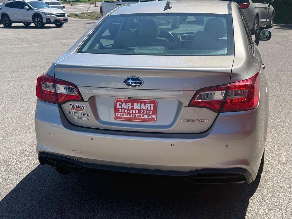 2019 Subaru Legacy Image 5