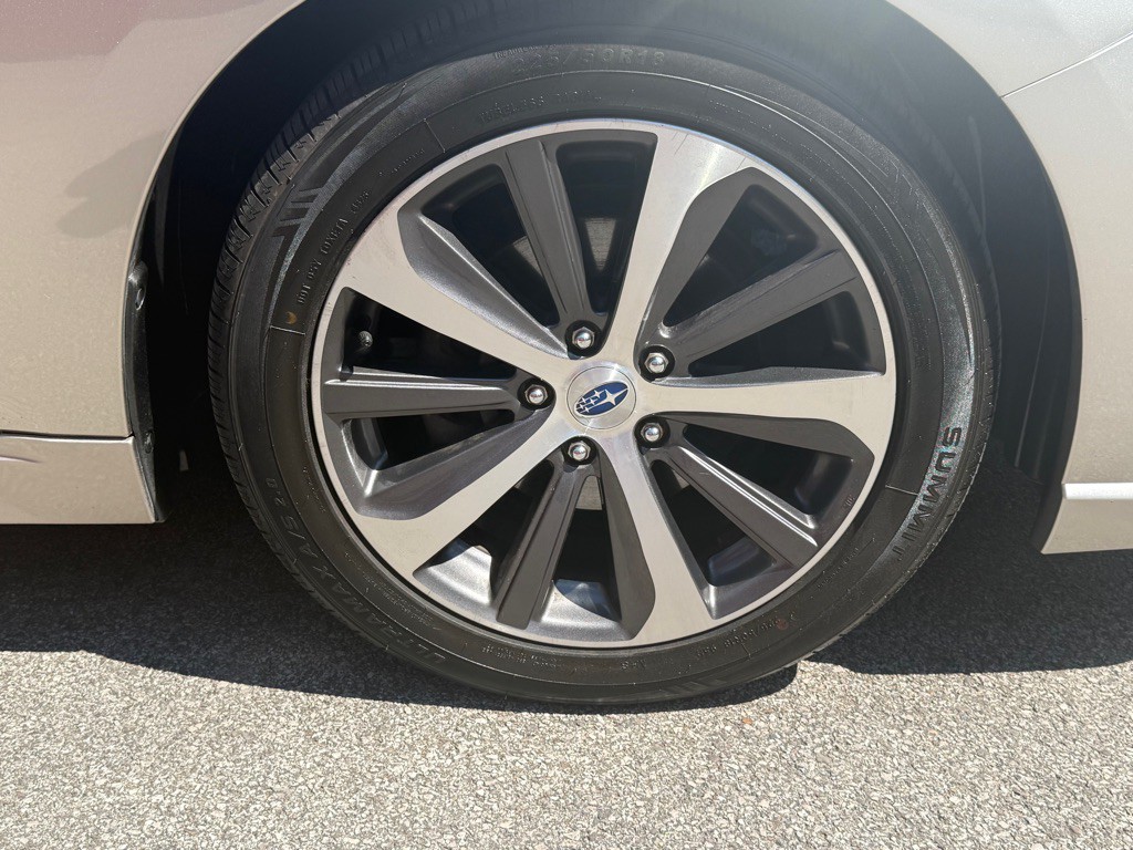 2019 Subaru Legacy Image 19