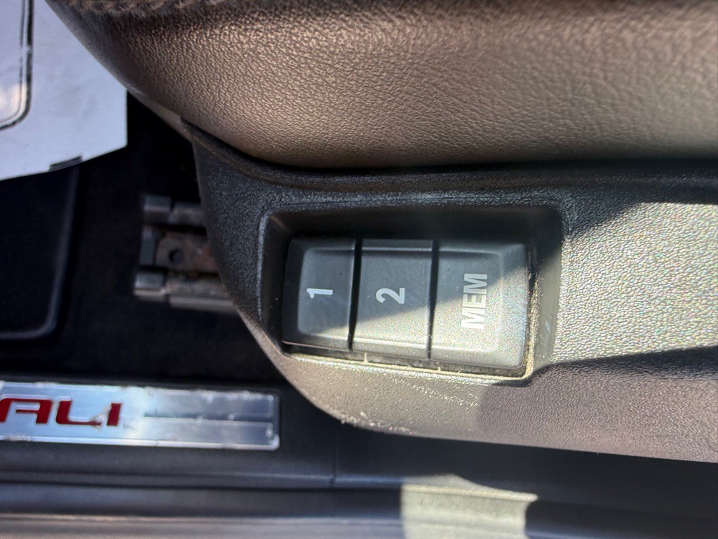 2014 GMC Terrain Image 29