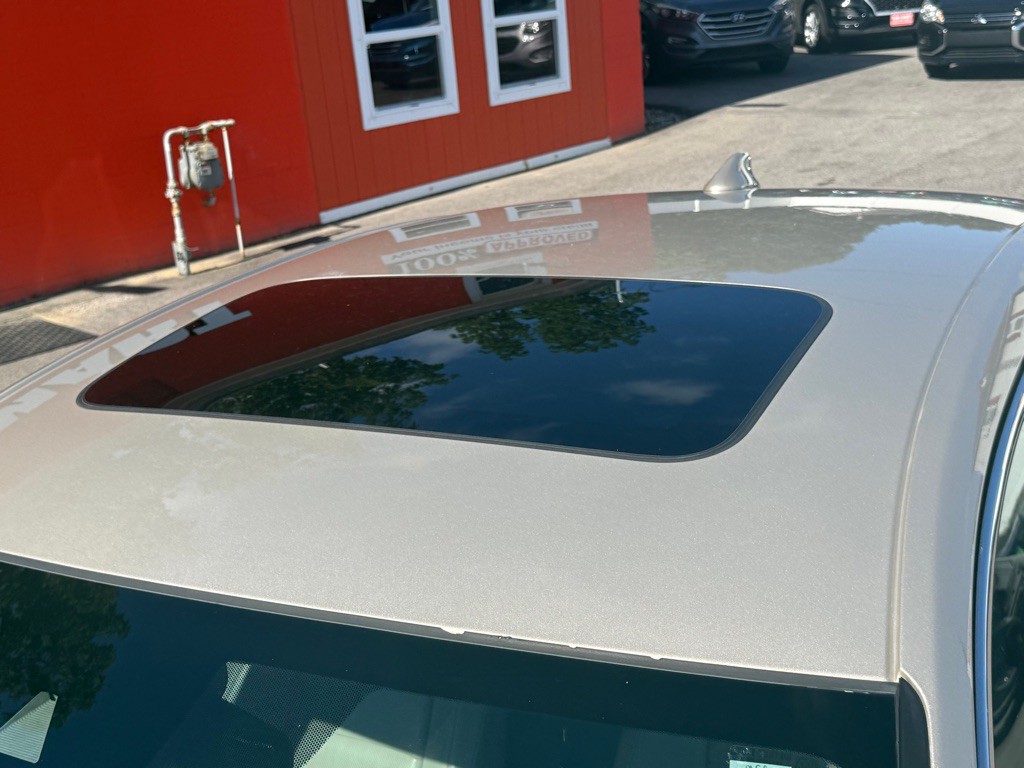 2018 Honda Accord Image 11