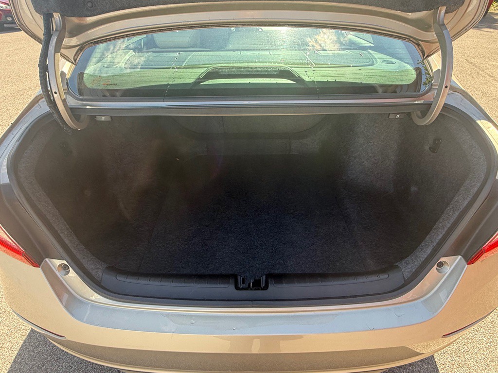 2018 Honda Accord Image 19
