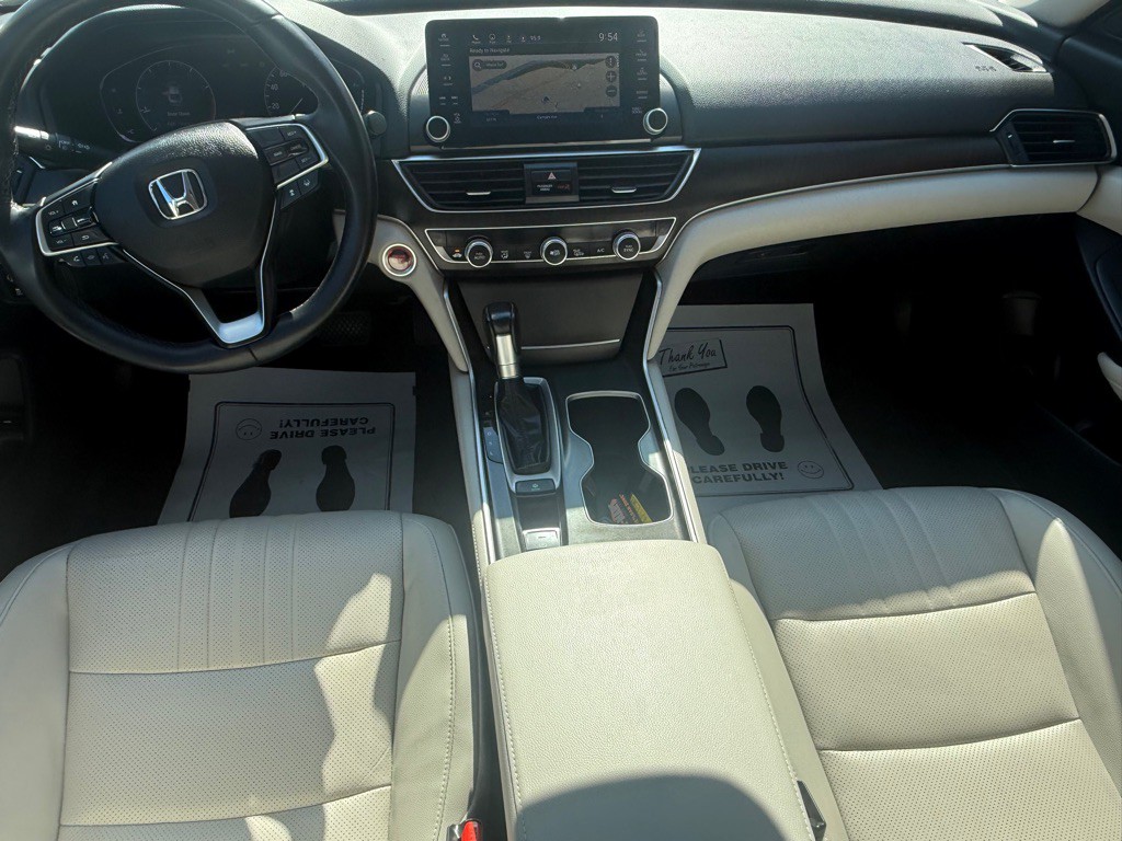 2018 Honda Accord Image 24