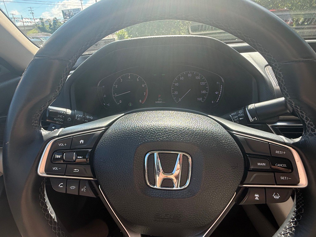 2018 Honda Accord Image 29