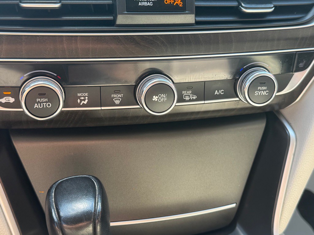 2018 Honda Accord Image 33