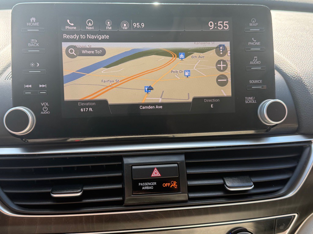2018 Honda Accord Image 36