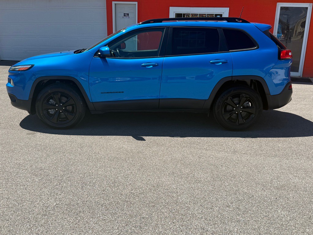 2018 Jeep Cherokee Image 3