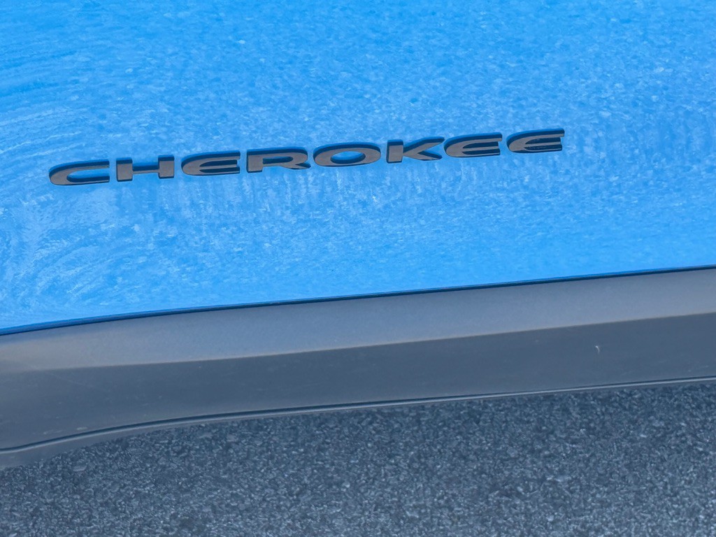 2018 Jeep Cherokee Image 14