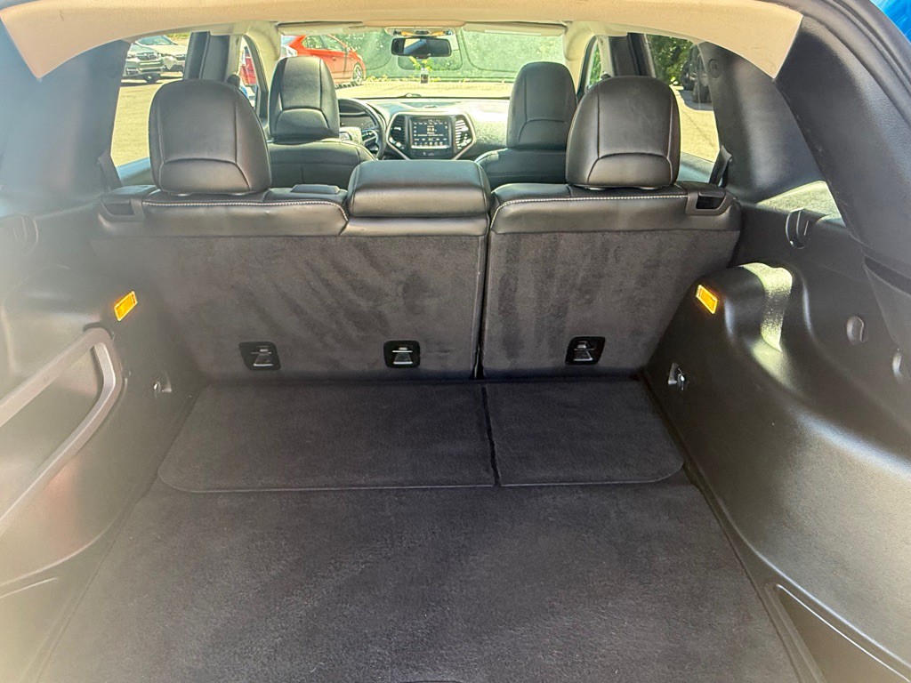 2018 Jeep Cherokee Image 23